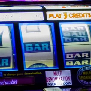 Regierung will bei Glücksspielsucht helfen