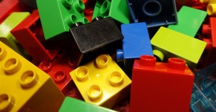 Lego will schneller auf Plastikverpackungen verzichten 